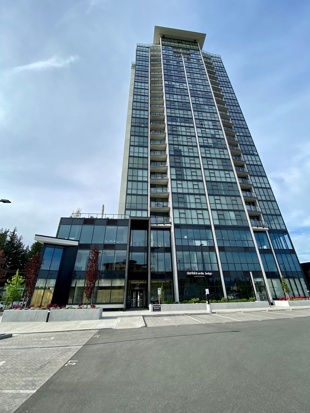 Dr Akash Sinha | 2180 Gladwin Rd #208, Abbotsford, BC V2S 0H4, Canada | Phone: (604) 744-9888