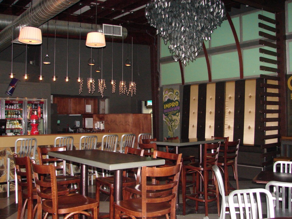 Cafe Bistro Chasse Galerie | 3351 Boulevard des Forges, Trois-Rivières, QC G8Z 4M3, Canada | Phone: (819) 375-3387