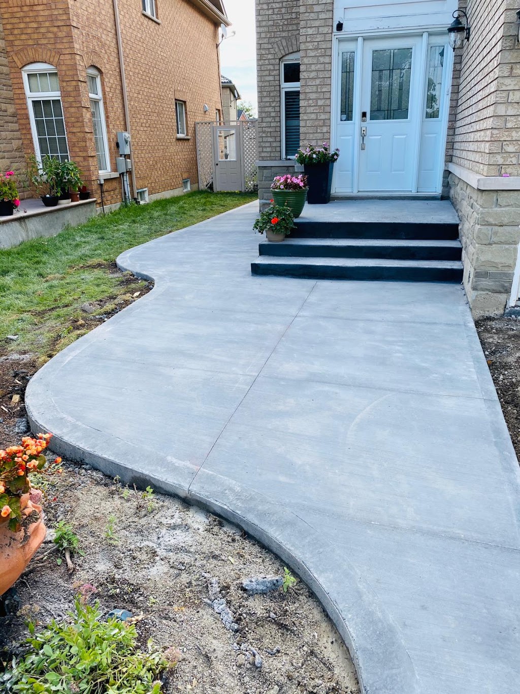 KK Concrete and Landscaping | 8 dolphinsongcrest, Brampton, ON L6R 2A4, Canada | Phone: (647) 856-3582