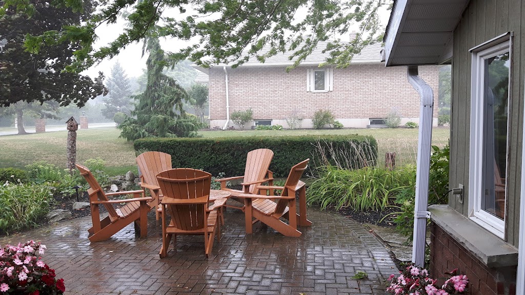 Brentwood on the Beach | 33937 Moore Ct, Zurich, ON N0M 2T0, Canada | Phone: (519) 236-7137