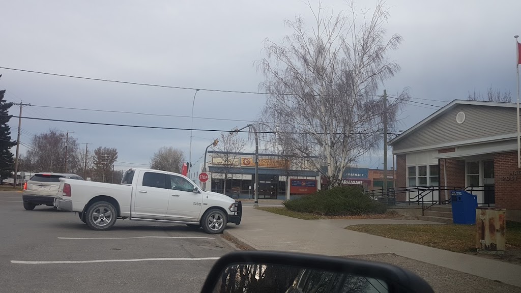 Roosters Country Market Place | 86 South 1 St W, Magrath, AB T0K 1J0, Canada | Phone: (403) 758-3535