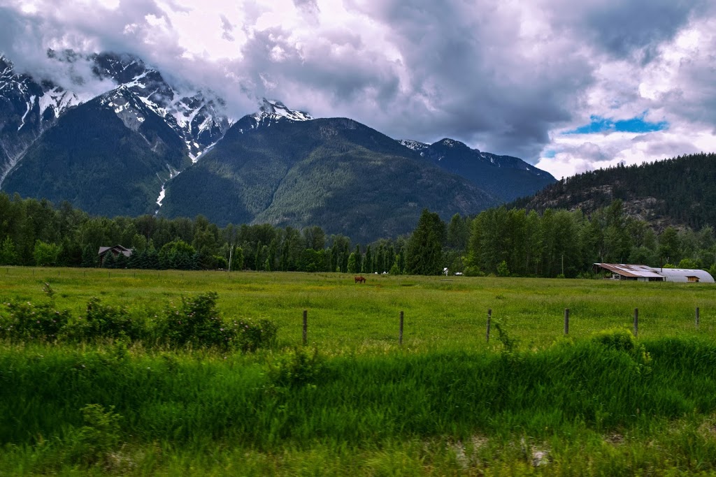 Adventure Ranch | 1641 Airport Rd, Pemberton, BC V0N 2L0, Canada | Phone: (604) 905-9868