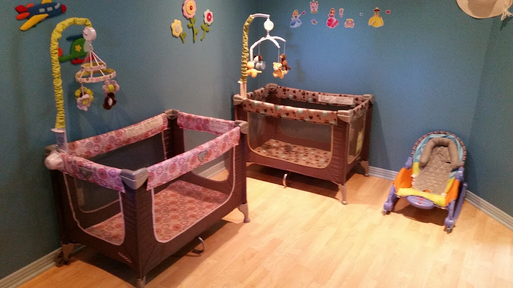 Nursery Des Anges Du Bonheur | 817 Rue George-Westinghouse, Mont-Saint-Hilaire, QC J3H 6L4, Canada | Phone: (450) 536-1909