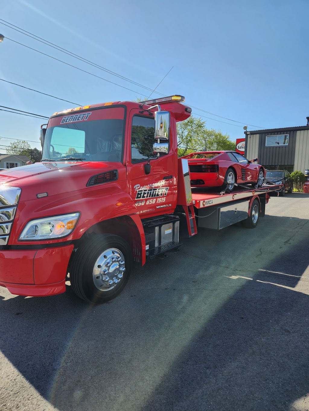 Remorquage P. Bennett | 50 Mnt Daigneault, Richelieu, QC J3L 6R1, Canada | Phone: (450) 658-1515