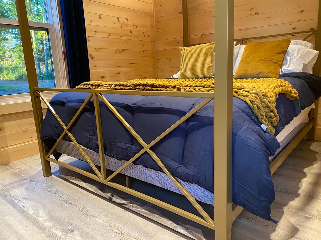 Blyth Trailway Cabins | 39709 Blyth Rd, Auburn, ON N0M 1E0, Canada | Phone: (519) 525-3486