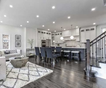 Home Flipp | 1690 Casablanca Cir, Mississauga, ON L5N 8G2, Canada | Phone: (905) 399-7436