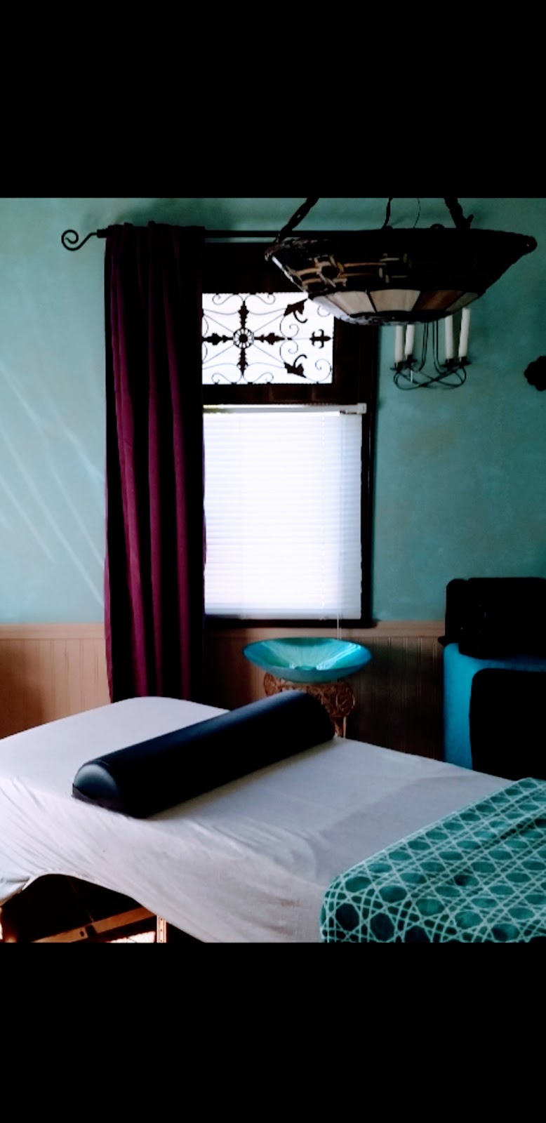Zen Massage & BNB Massage | 310 Dogwood Dr, Ladysmith, BC V9G 1T5, Canada | Phone: (250) 327-2801