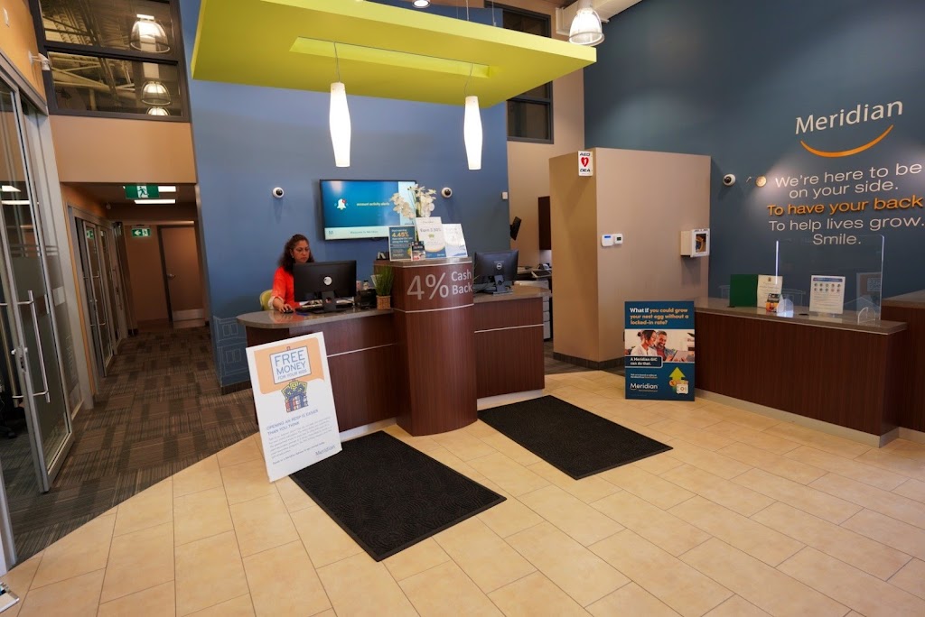 Meridian Credit Union | 101 Holiday Inn Dr, Cambridge, ON N3C 1Z3, Canada | Phone: (519) 654-9996
