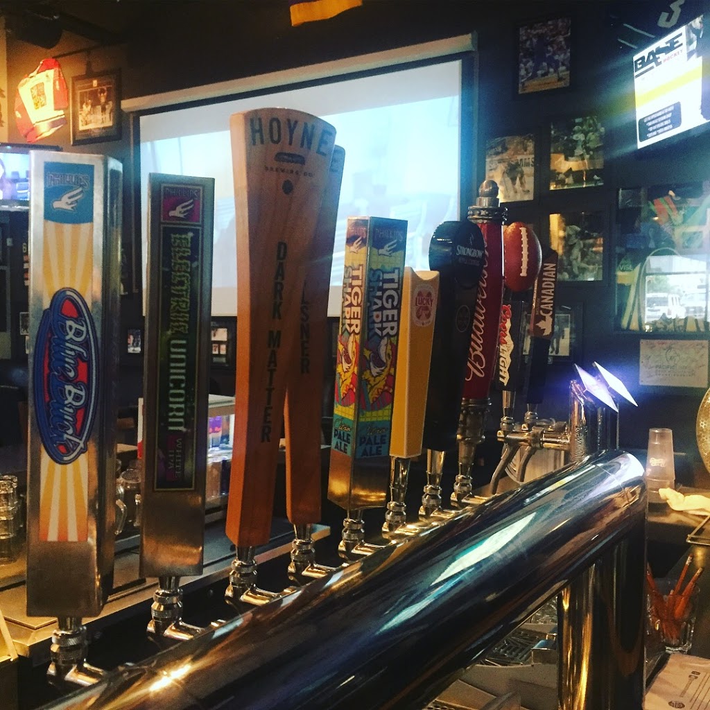 City Centre Grille | 1089 Langford Pkwy, Victoria, BC V9B 0A5, Canada | Phone: (250) 391-1738