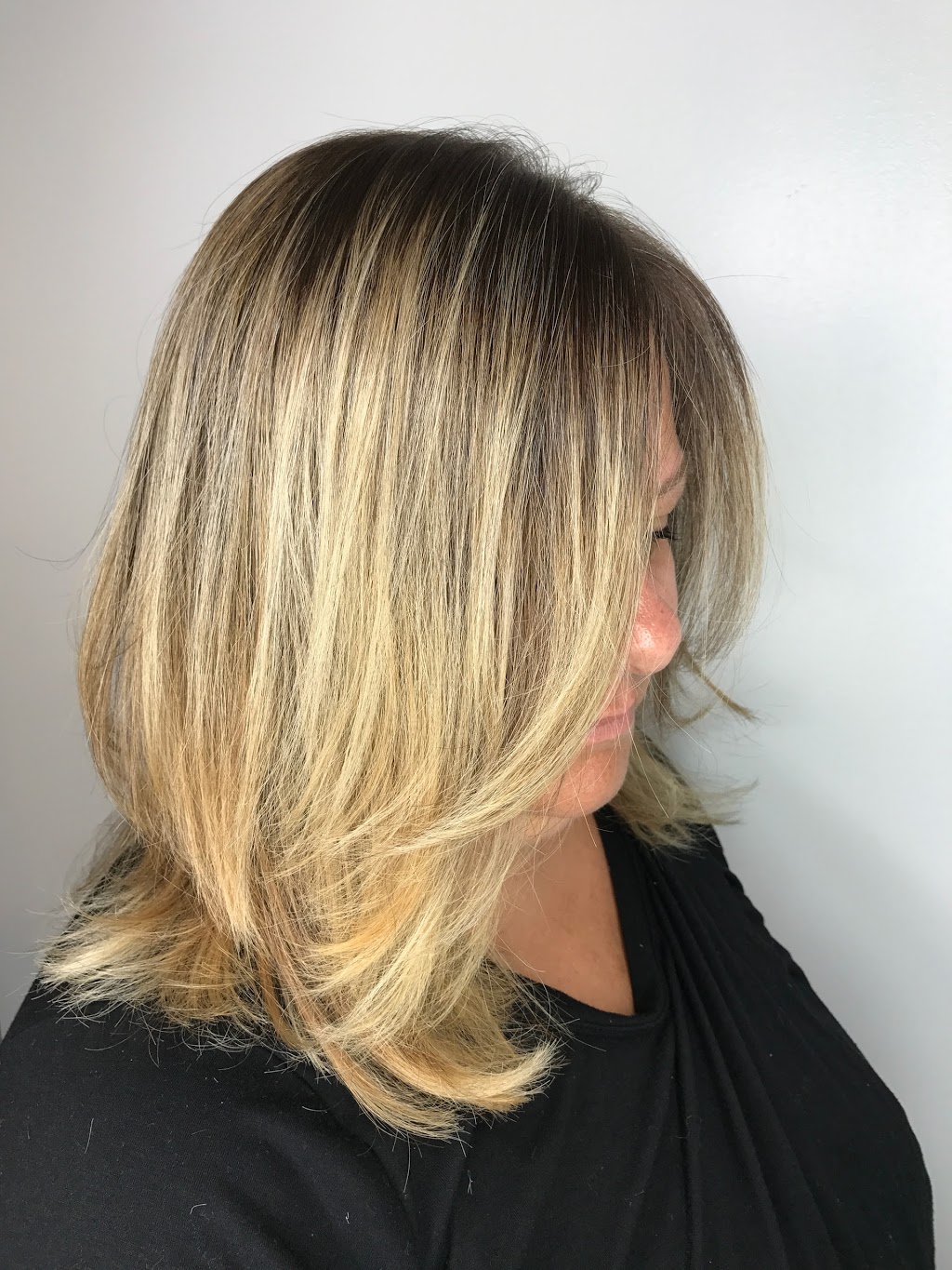 Washington House Salon | 990 Innisfil Beach Rd 2nd Floor, Innisfil, ON L9S 2B5, Canada | Phone: (705) 290-9274