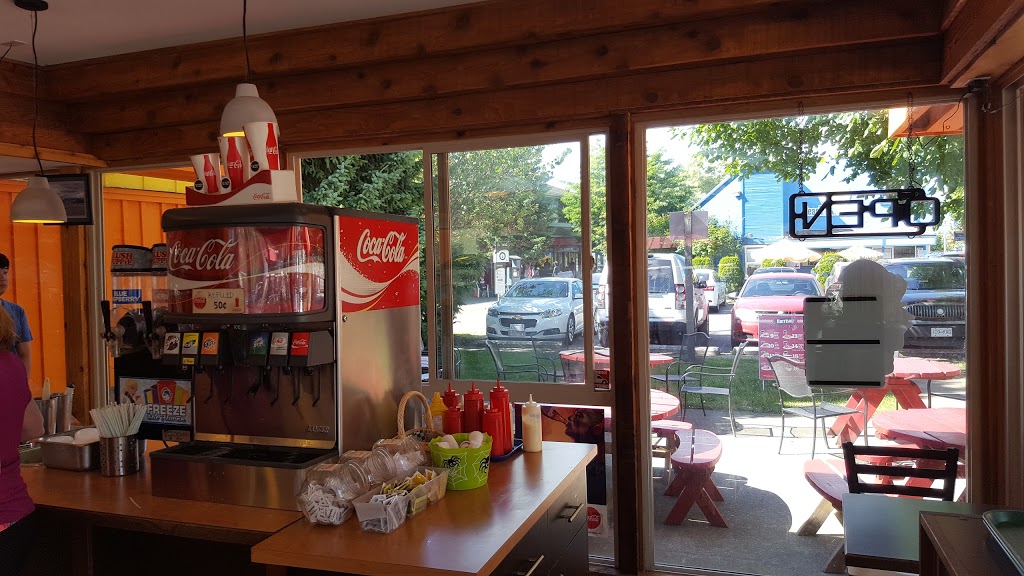 Harrison Hamburgers | 111-196 Esplanade Ave, Harrison Hot Springs, BC V0M 1K0, Canada | Phone: (604) 796-5554