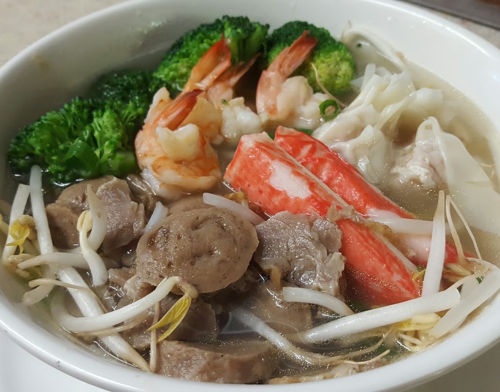 Ken’s Restaurant | 1720 20 Ave, Nanton, AB T0L 1R0, Canada | Phone: (403) 646-2922
