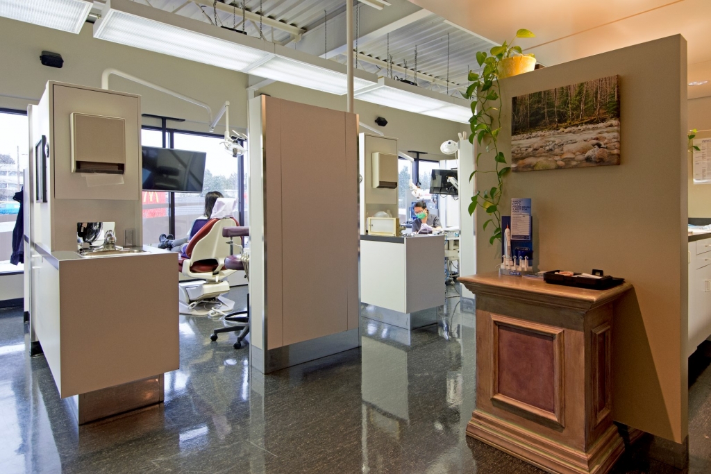 Austin Heights Dental | 1120 Austin Ave #201, Coquitlam, BC V3K 3P5, Canada | Phone: (604) 931-5550