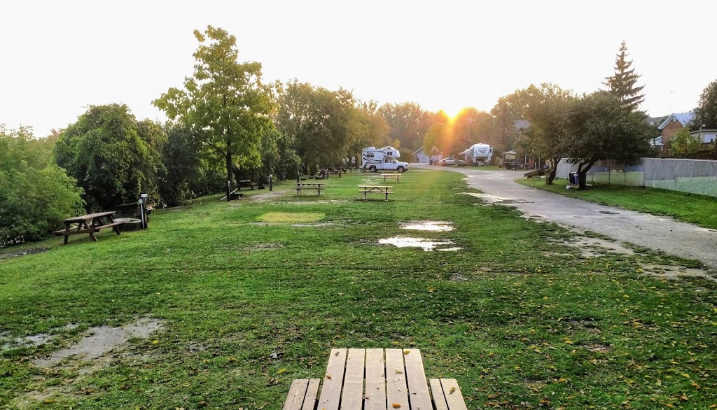 Merrickville Lions Club Campground | 10 St John St, Merrickville, ON K0G 1N0, Canada | Phone: (613) 269-3702