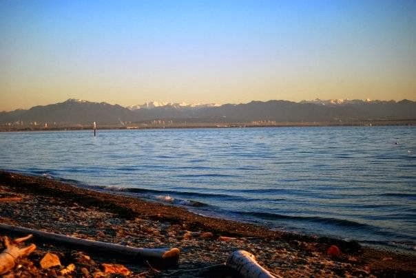Real Estate - Bev Kingston | 121 49 St, Delta, BC V4M 2P1, Canada | Phone: (778) 230-8753