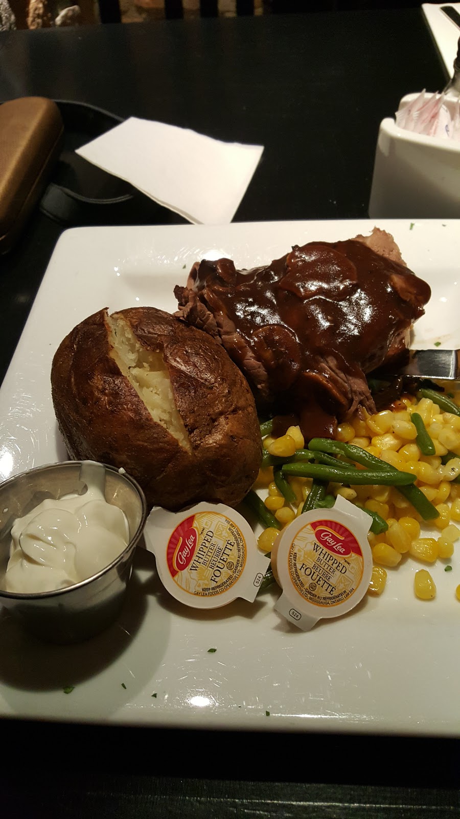 The Bistro | 625 Talbot St, St Thomas, ON N5P 1C6, Canada | Phone: (519) 633-6461
