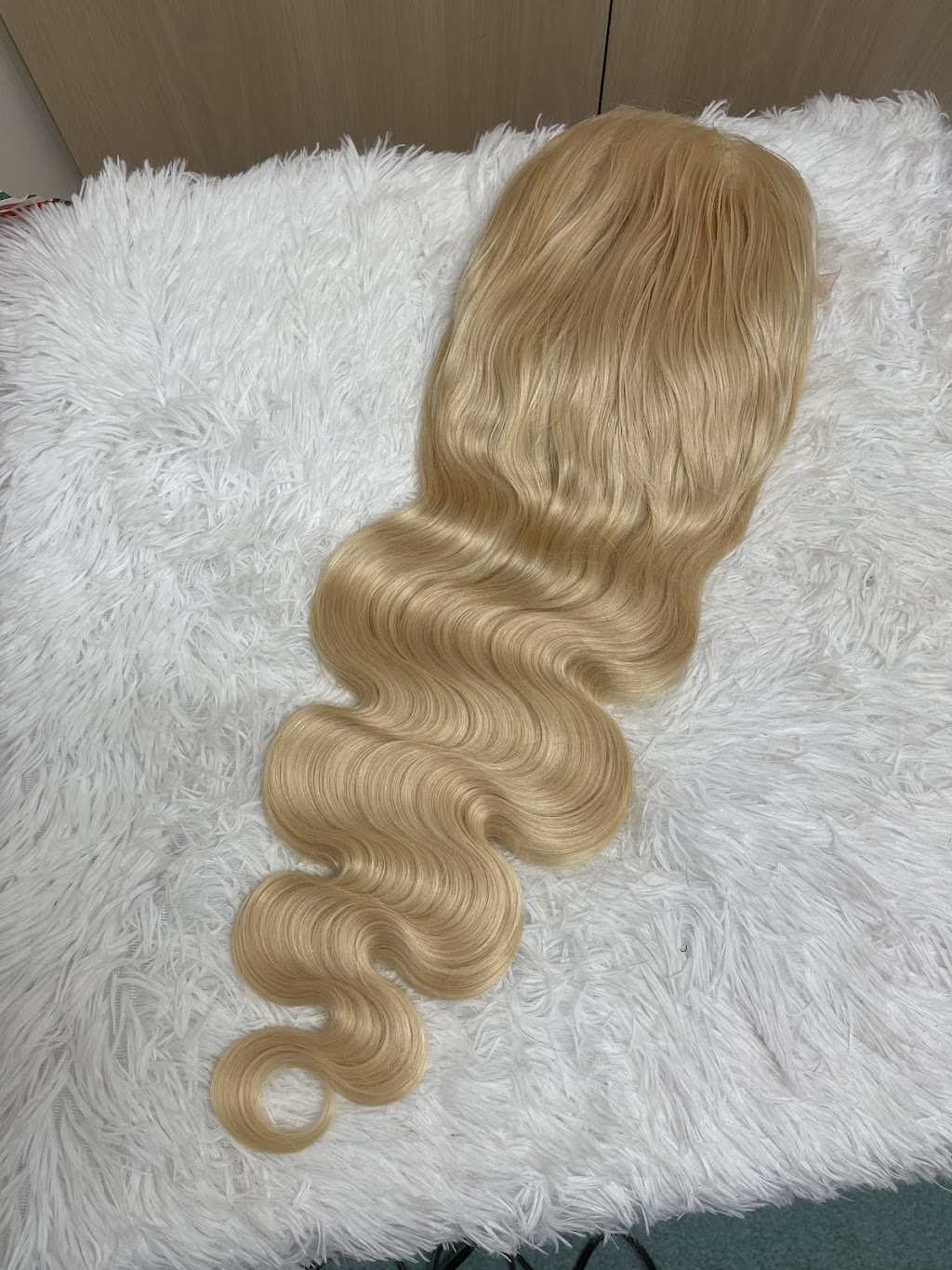 Diva Human Hair | 7690 Woodbine Ave, Markham, ON L3R 2N2, Canada | Phone: (437) 533-0576