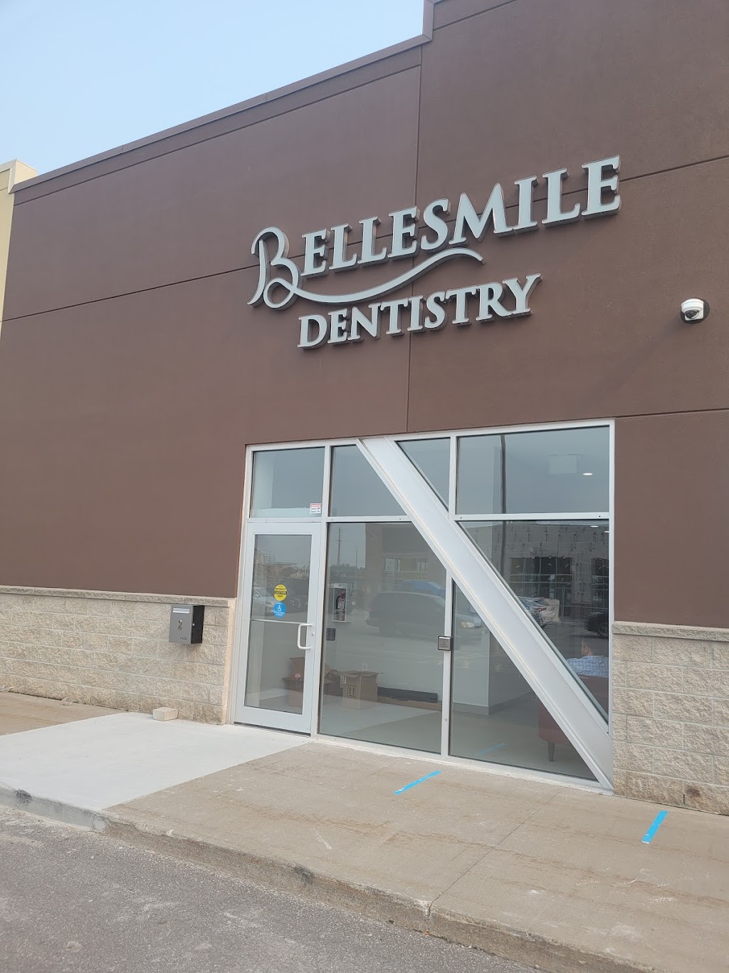Bellesmile Dentistry | 199 Bell Blvd, Belleville, ON K8P 5B8, Canada | Phone: (613) 969-8989
