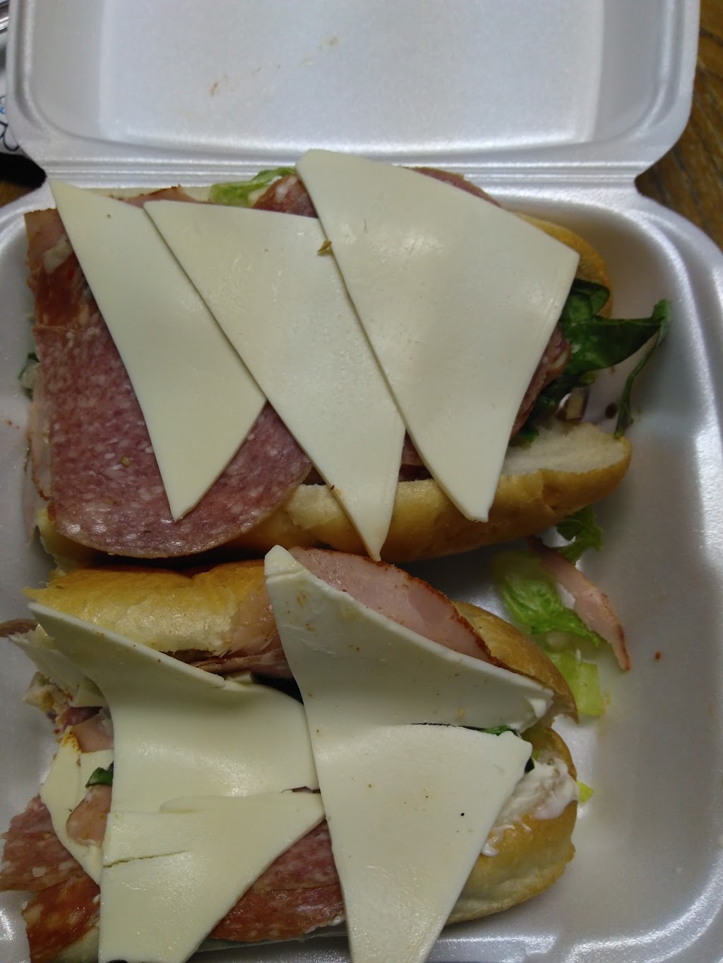 Ginos Pizza & Spaghetti House | 46 Lake St, Rouses Point, NY 12979, USA | Phone: (518) 297-3064
