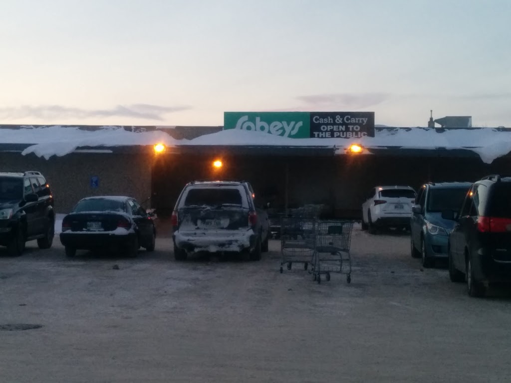 Sobeys Cash & Carry | 840 Dufferin Ave, Winnipeg, MB R2X 0A3, Canada | Phone: (204) 586-7819