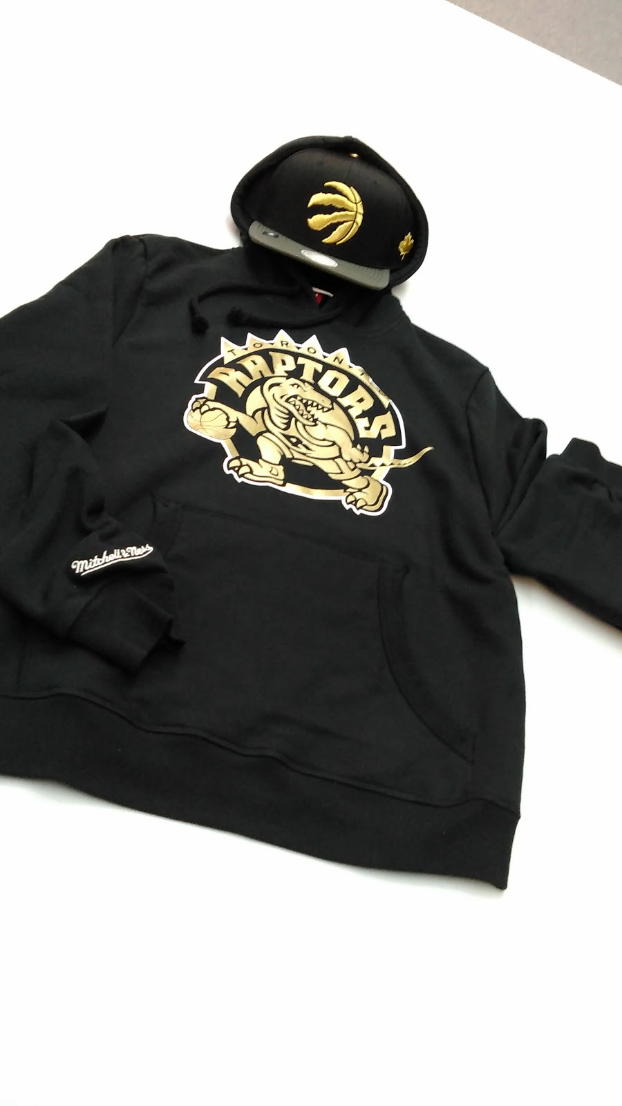 Angelos | 443 The Queensway S, Keswick, ON L4P 3J4, Canada | Phone: (905) 476-5791