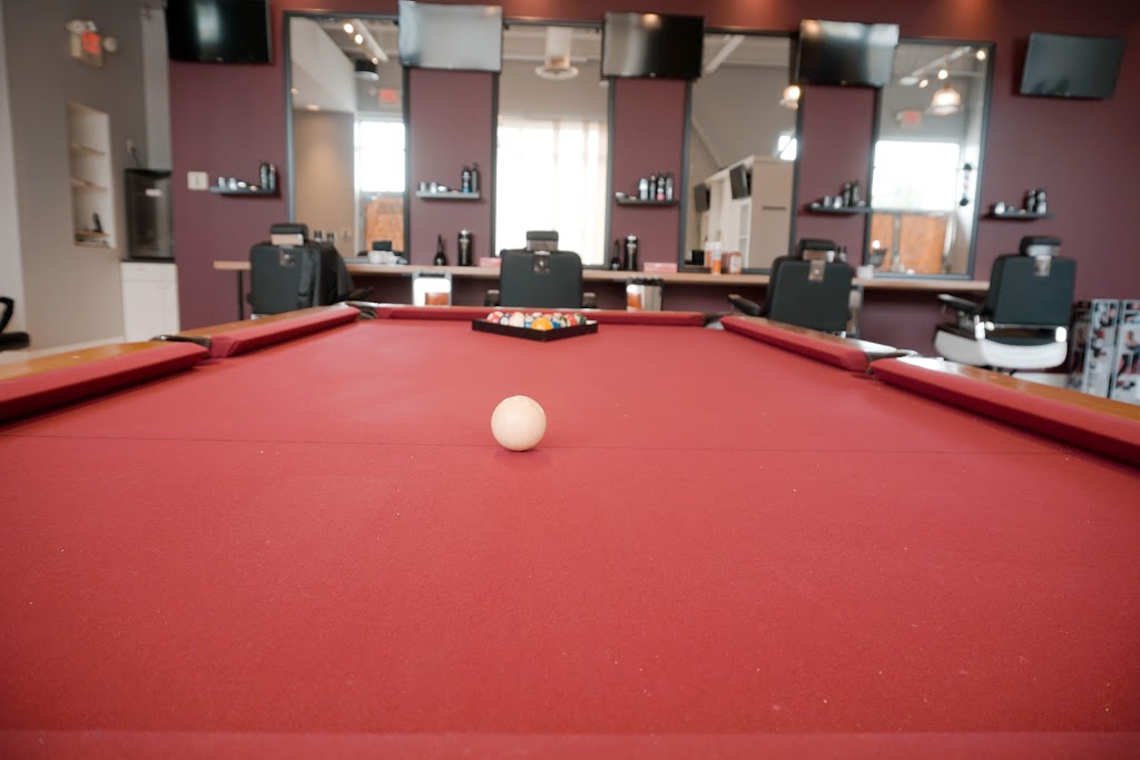 Hyde Barber Lounge | 15335 56 Ave #102, Surrey, BC V3S 0X9, Canada | Phone: (604) 372-4933