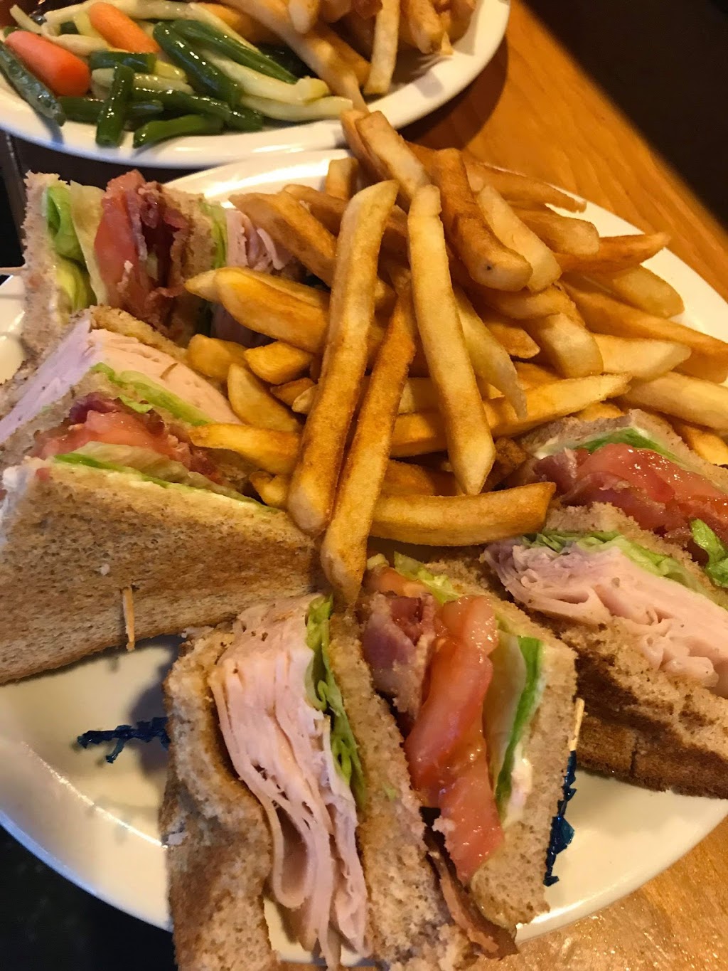 Westside pizzeria & bar | 207 St Paul St W, St. Catharines, ON L2S 2E1, Canada | Phone: (905) 682-4444
