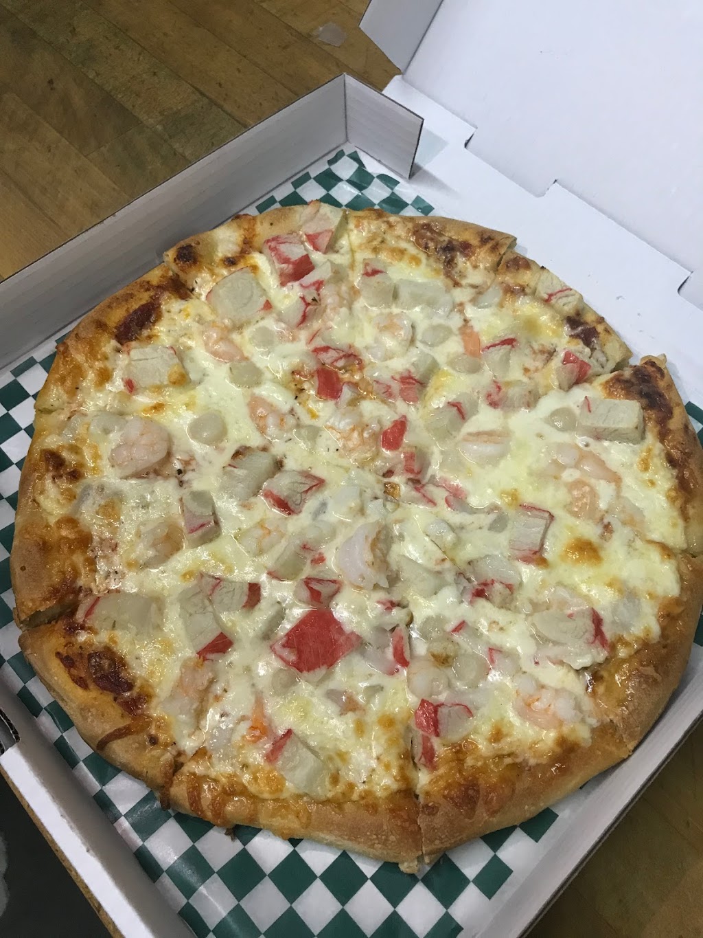 Hollywood Pizza & Donair Ltd | 10012 156 St NW, Edmonton, AB T5P 0L5, Canada | Phone: (780) 484-2698