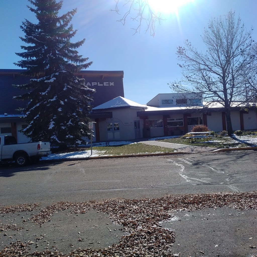 Ponoka Aquaplex | 5315 46 Ave, Ponoka, AB T4J 1J4, Canada | Phone: (403) 783-0131