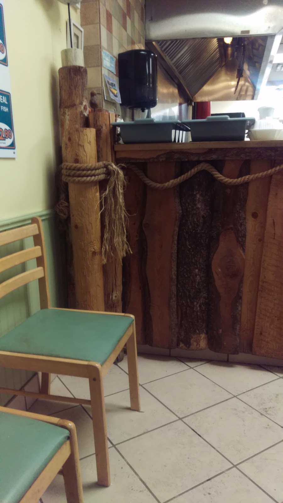 Hyland Fish and Chips | 800 Main St E, Shelburne, ON L0N 1S4, Canada | Phone: (519) 925-0311