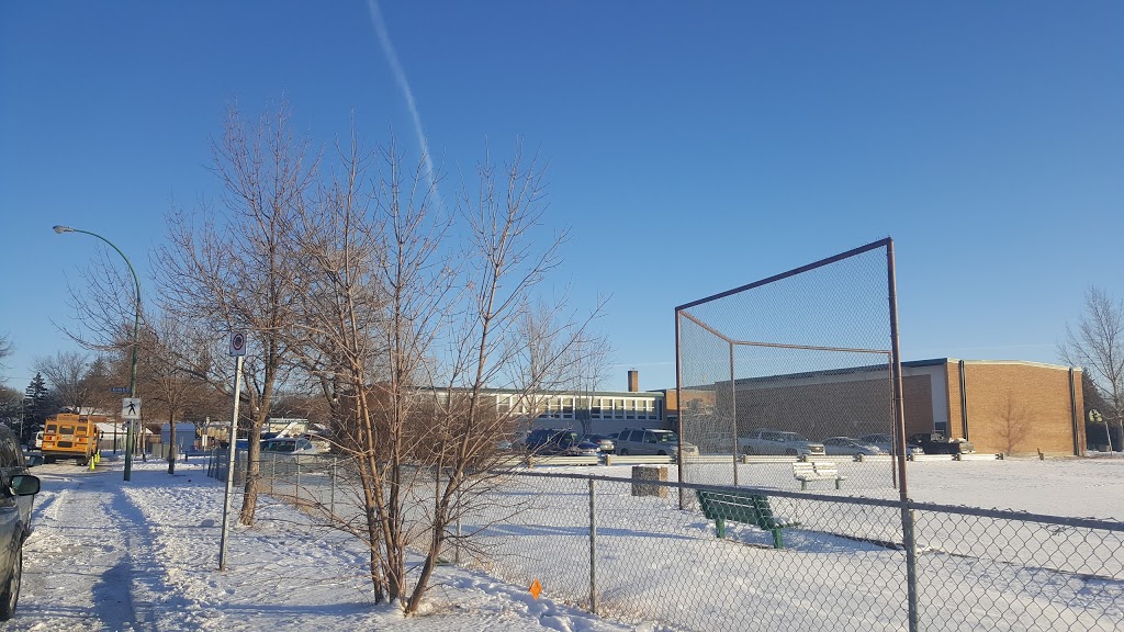 Argyle Elementary School | 2941 Lakeview Ave, Regina, SK S4S 1G8, Canada | Phone: (306) 791-8536
