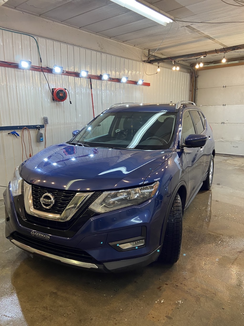 Lave Auto 007 | 2850 Rang Saint-Charles, Trois-Rivières, QC G9B 7W6, Canada | Phone: (819) 668-1803