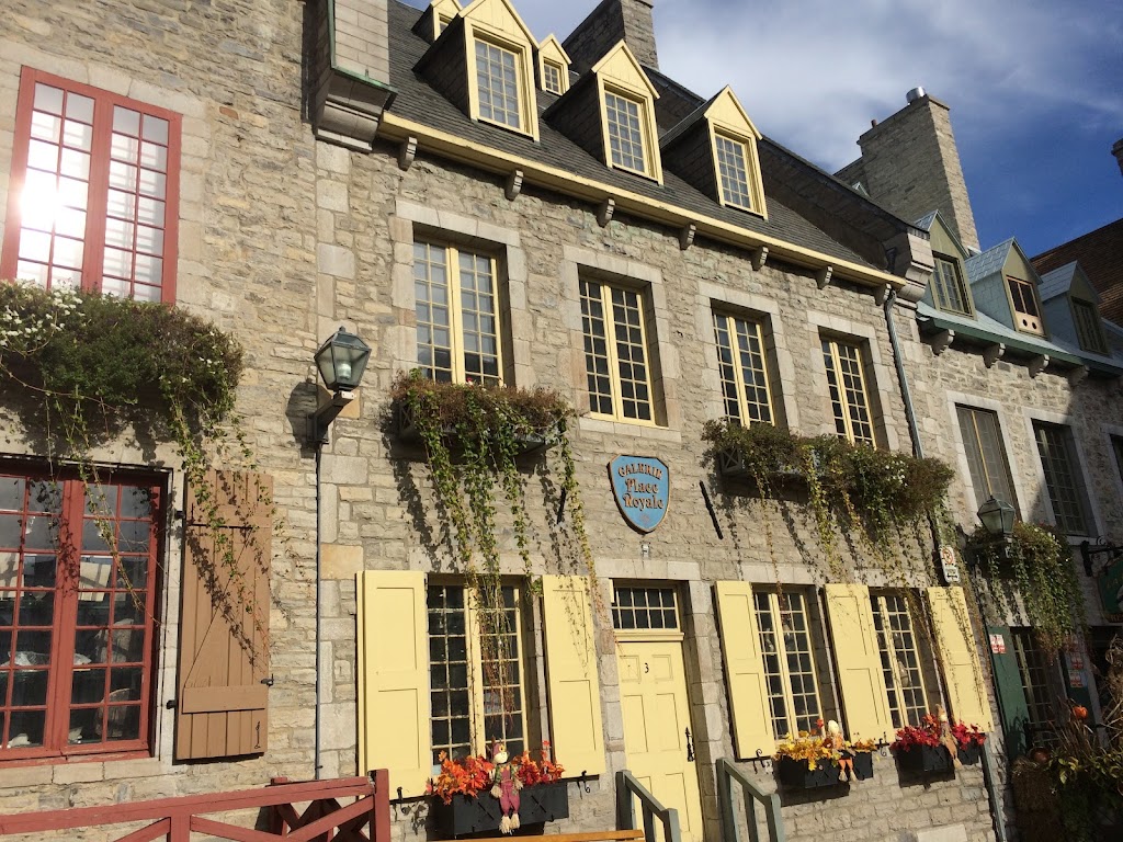 Galerie Place Royale | 1 Place Royale, Québec, QC G1K 4G3, Canada | Phone: (418) 692-6446