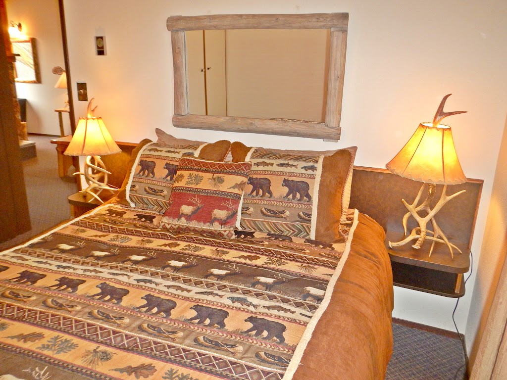 Escape Away Vacation Rentals | 930 Dogwood Dr, Kimberley, BC V1A 3E9, Canada | Phone: (403) 540-3907