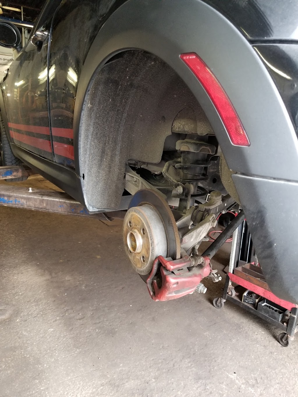 Ahon Auto Parts | 2405 St Clair Ave W, Toronto, ON M6N 1K9, Canada | Phone: (416) 604-1377
