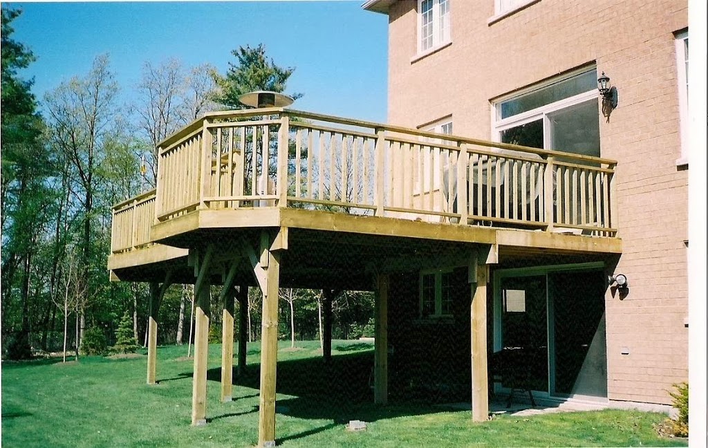 The Deck Master | 1426 Wallace Rd Unit 4, Oakville, ON L6K 2L2, Canada | Phone: (905) 330-9720