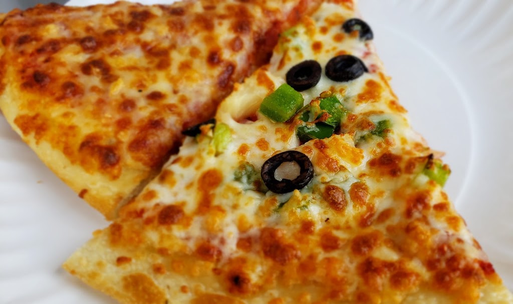 Queensboro Pizza | 1132 Ewen Ave, New Westminster, BC V3M 5E4, Canada | Phone: (604) 515-9696