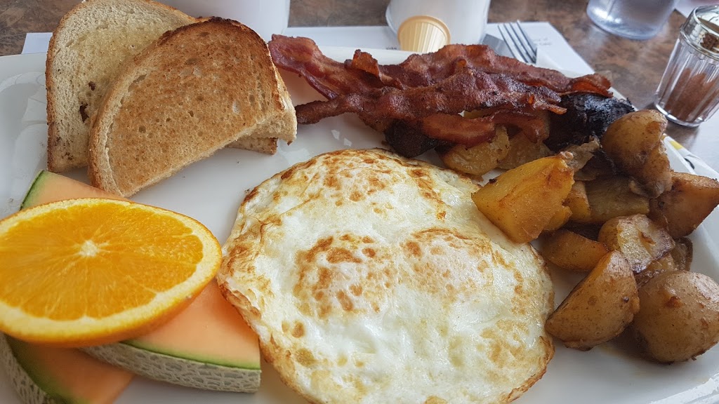 Eggsmart | 20887 Dalton Rd, Sutton, ON L0E 1R0, Canada | Phone: (905) 596-6655