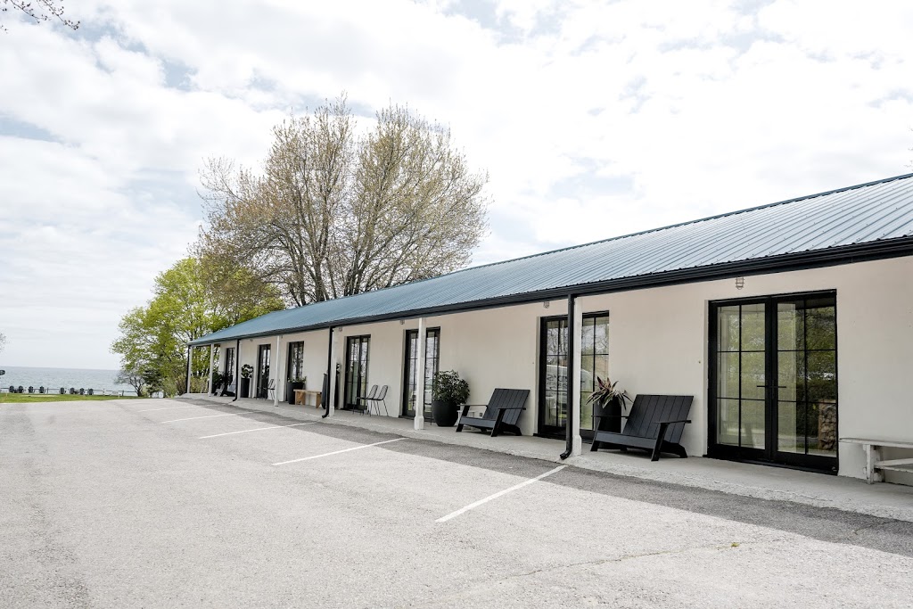 The Lakeside Motel | 349 Wellington Main St, Wellington, ON K0K 3L0, Canada | Phone: (613) 399-2034
