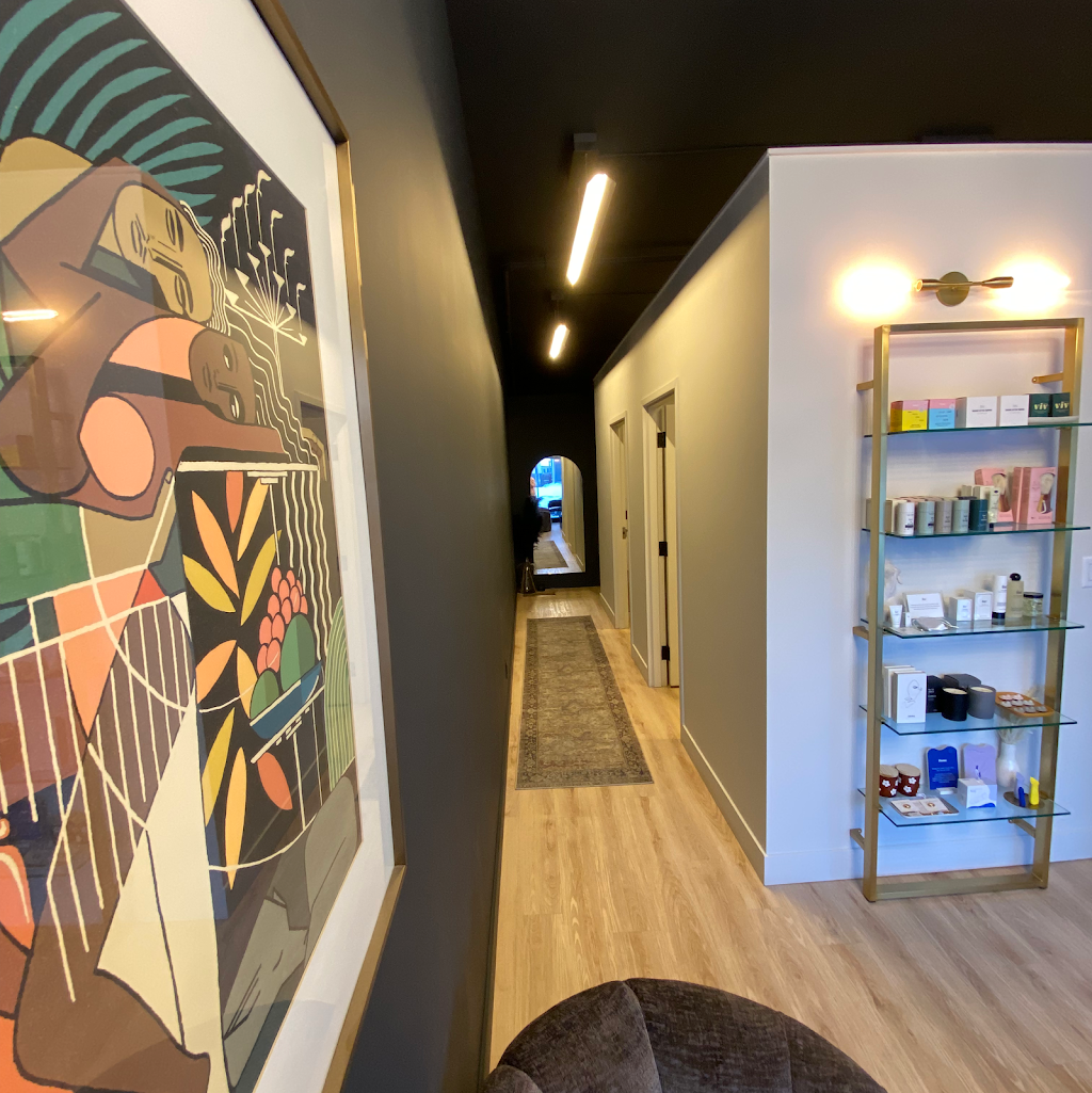 fem body sugaring | 935 Grosvenor Ave, Winnipeg, MB R3M 0M6, Canada | Phone: (204) 292-9787