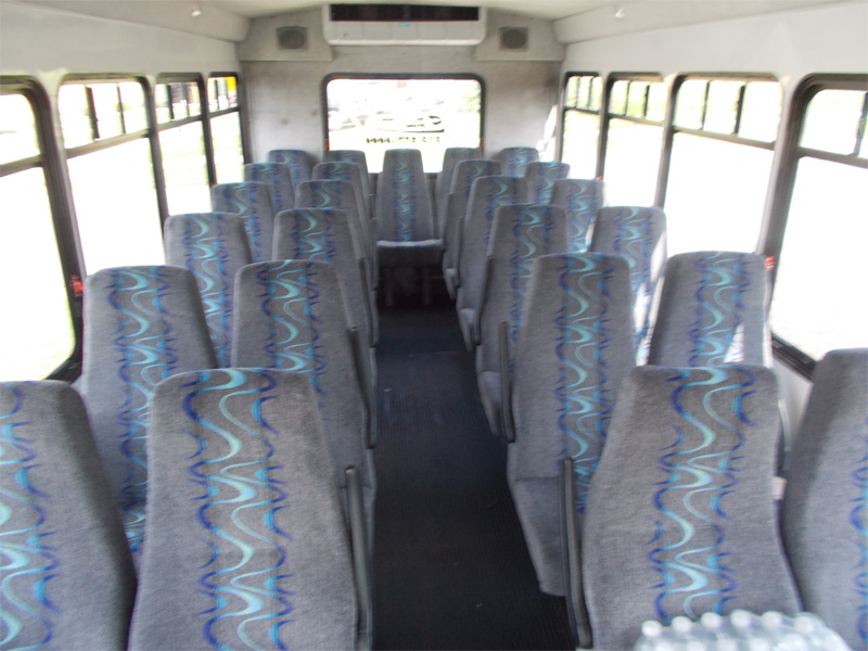 Vancouver Shuttle | 4841 Dumfries St, Vancouver, BC V5N 3T6, Canada | Phone: (604) 805-0880