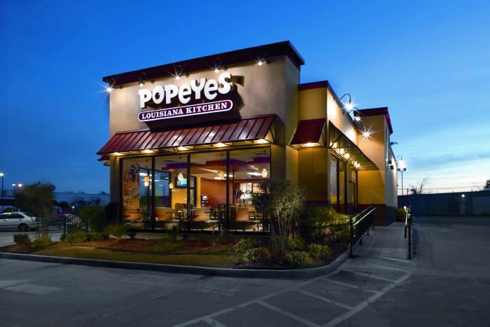 Popeyes Louisiana Kitchen | 431 Kent St W, Lindsay, ON K9V 6B5, Canada | Phone: (705) 320-7717