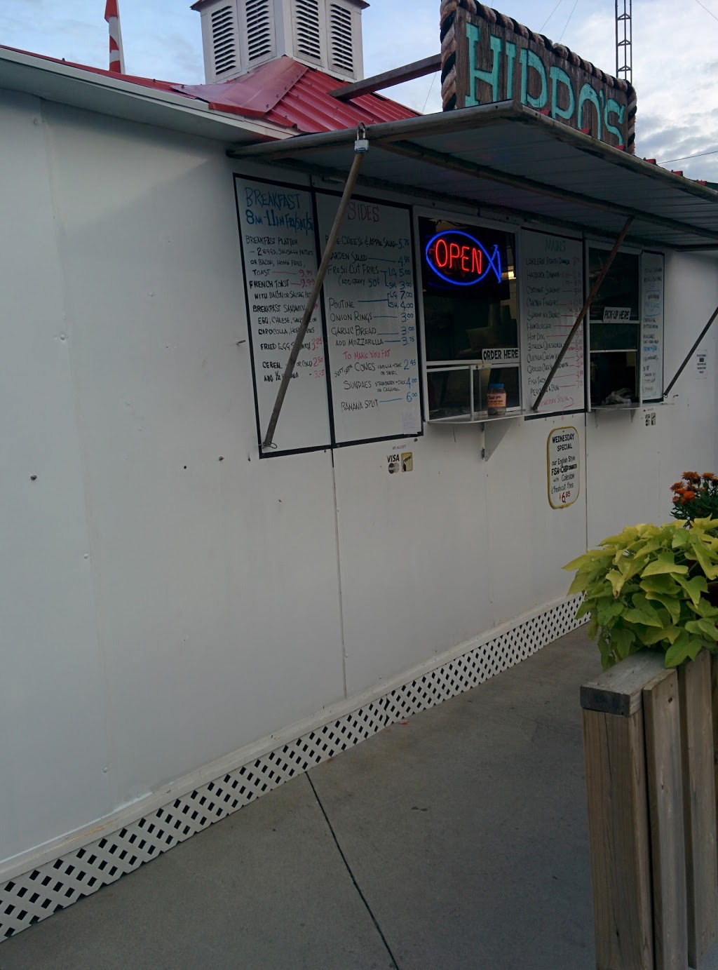 Mohawk Marina | 2472 N Shore Dr, Lowbanks, ON N0A 1K0, Canada | Phone: (905) 774-1229