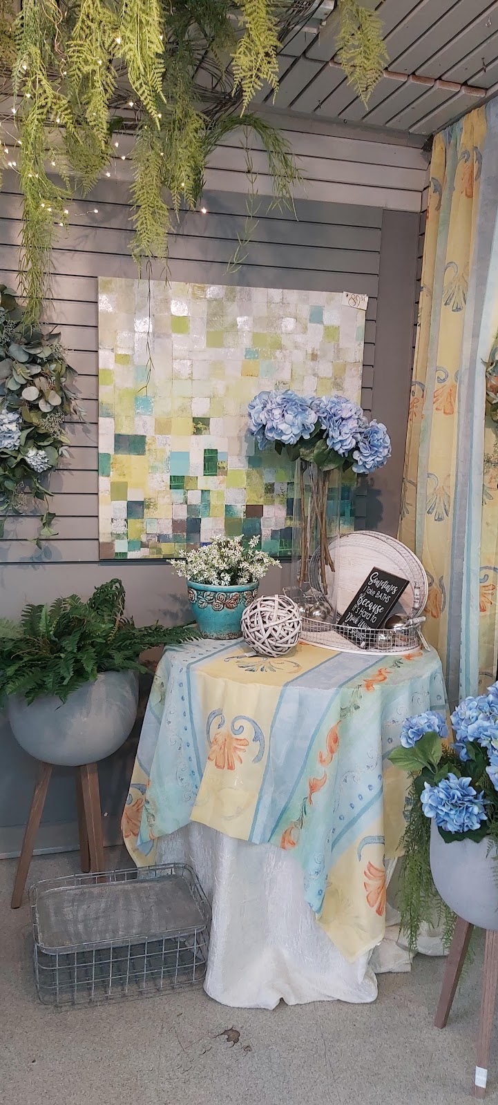 MacArthurs Flower Shop Ltd | 360 Mountain Rd, Moncton, NB E1C 2M6, Canada | Phone: (506) 857-4888