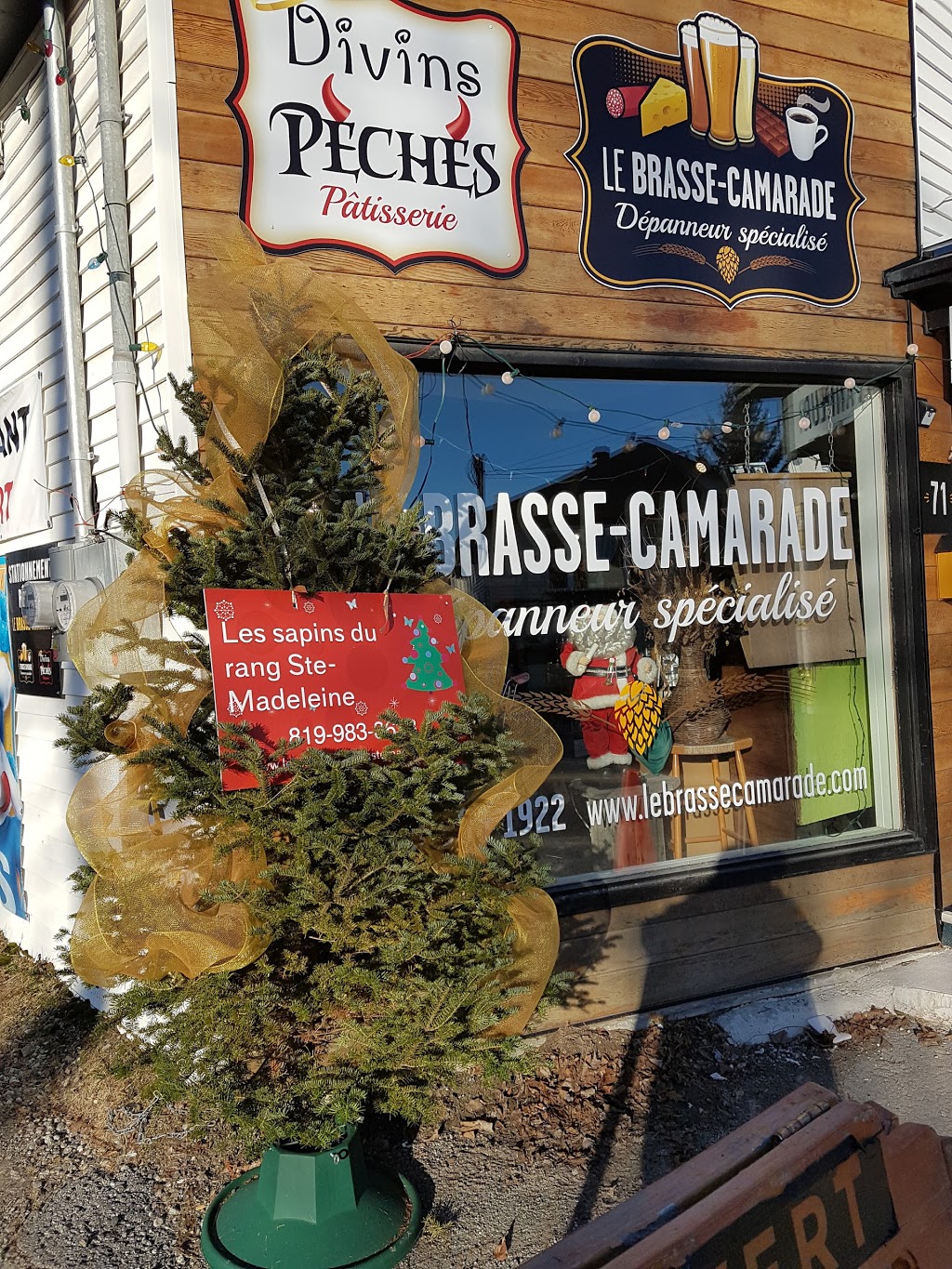 Le Brasse-Camarade | 71 Rue Principale, Saint-André-Avellin, QC J0V 1W0, Canada | Phone: (819) 983-1922