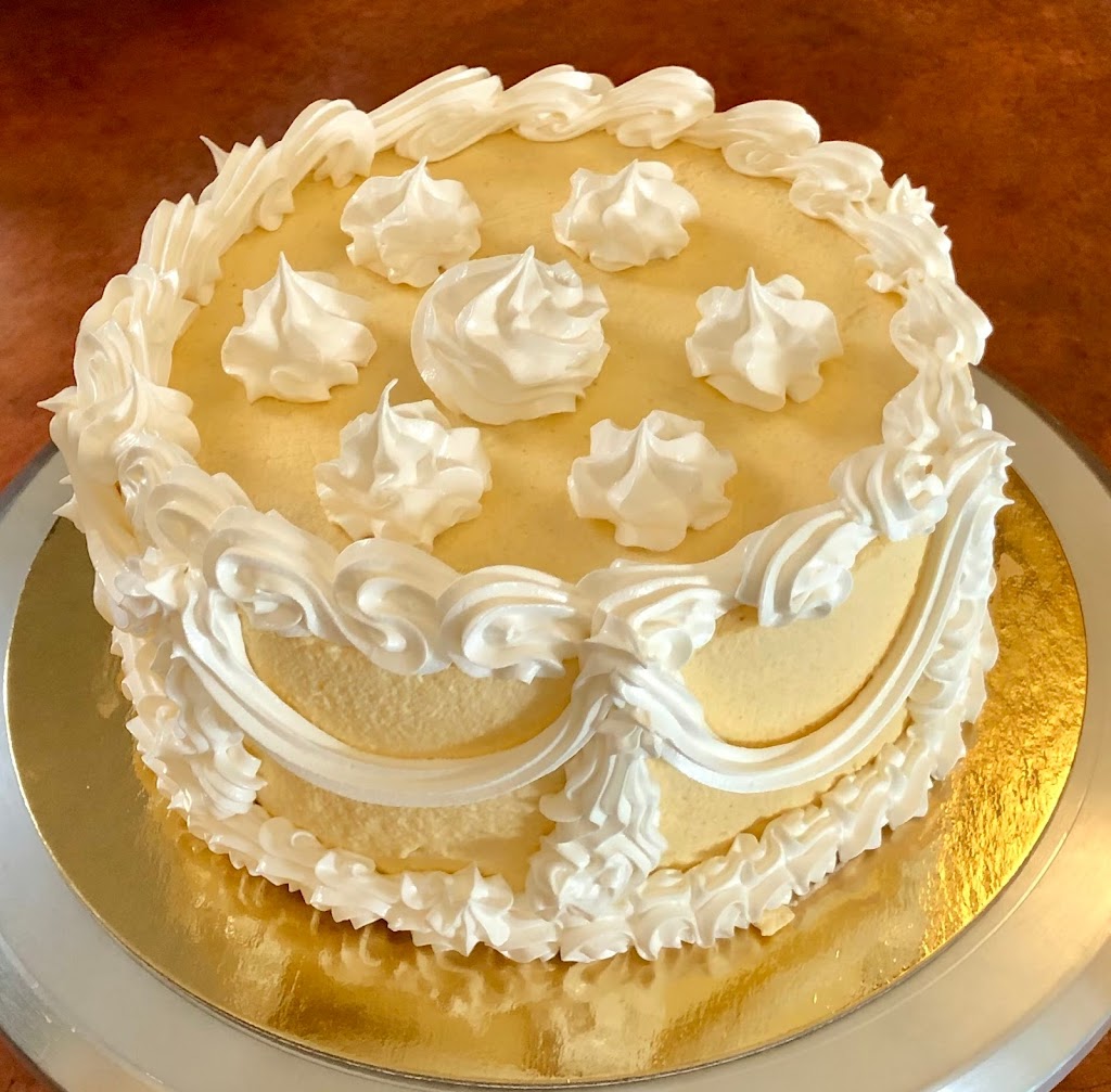 Luan Pâtisserie | 5990 Bd Saint-Michel Apt 5, Montréal, QC H1Y 2E5, Canada | Phone: (438) 220-5009