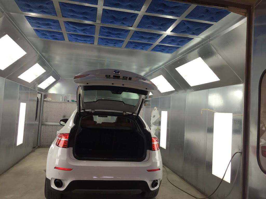 Toro Collision | 101 Toro Rd #19, North York, ON M3J 2Z1, Canada | Phone: (416) 888-8191