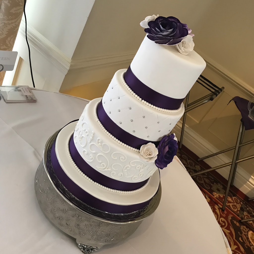 Cakes Sweets & Treats | 1600 Kerns Rd #3, Burlington, ON L7P 3G9, Canada | Phone: (905) 331-0505