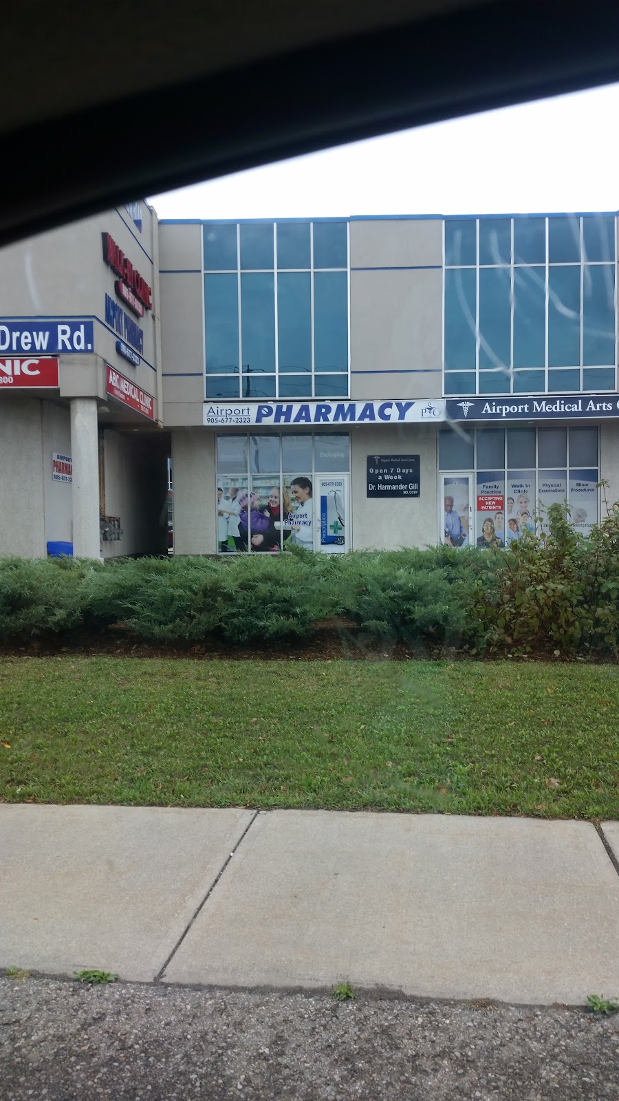 Airport Pharmacy | health | 2985 Drew Rd Unit # 114, Mississauga, ON L4T 0A4, Canada | 9056772323 OR +1 905-677-2323
