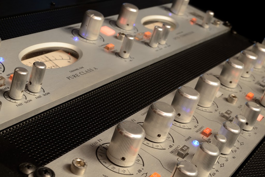 Mastering By Ron Skinner | 282 Frances St, Port Stanley, ON N5L 1A9, Canada | Phone: (416) 778-7789